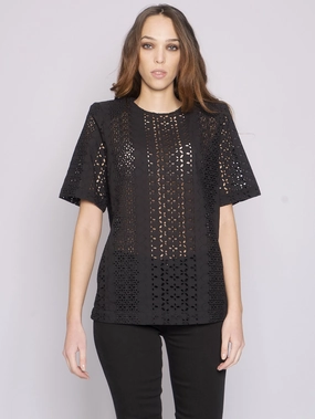 Blouse in Black Sangallo