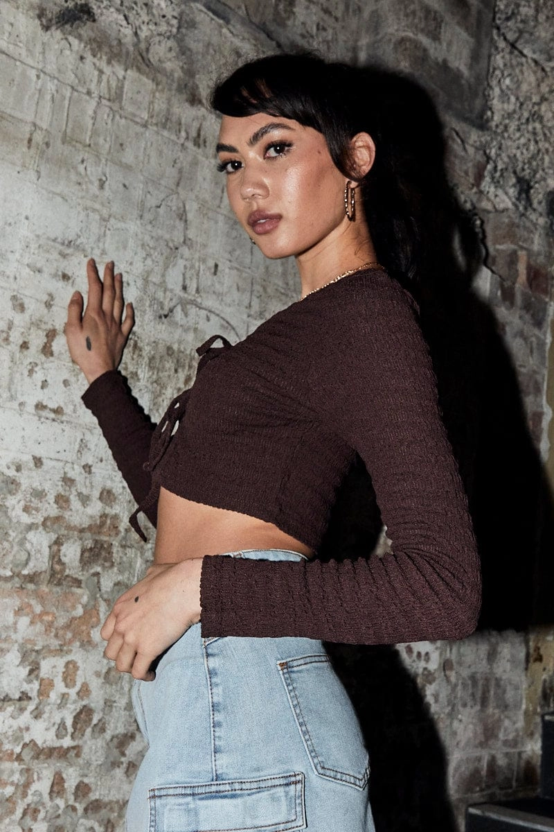 Brown Textured Top Front Tie
