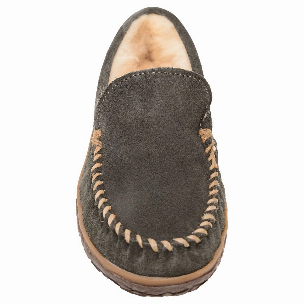 Minnetonka Sheepskin Terese Slippers for Ladies - Charcoal - 8M