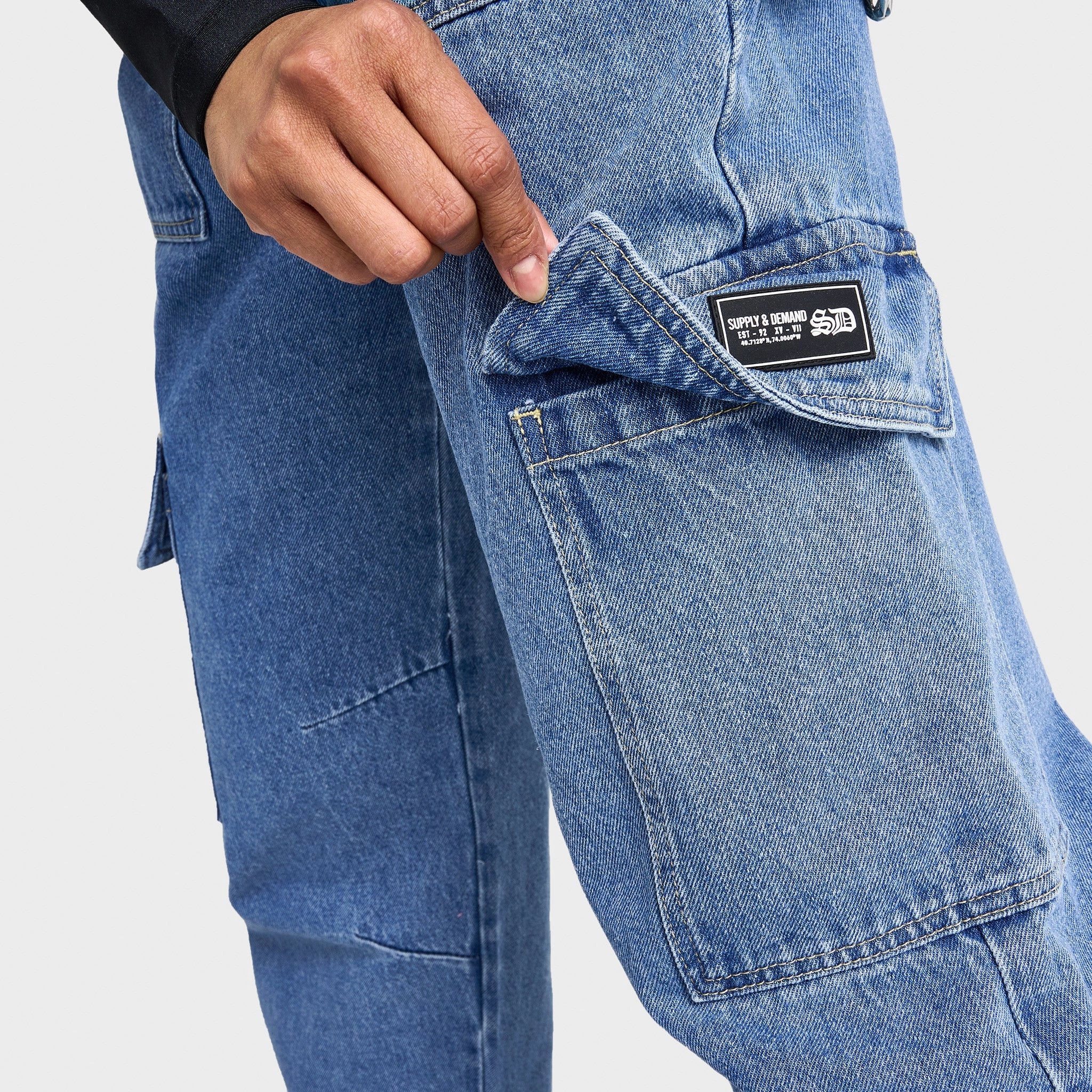 Supply & Demand Women's Superior Denim Cargo Pants / Blue